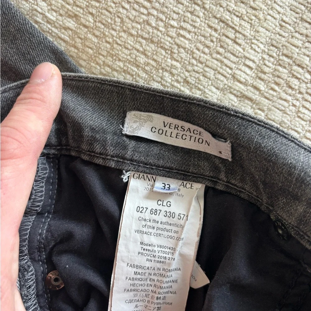 Versace Charcoal Men's Jeans - Picture 4 of 4
